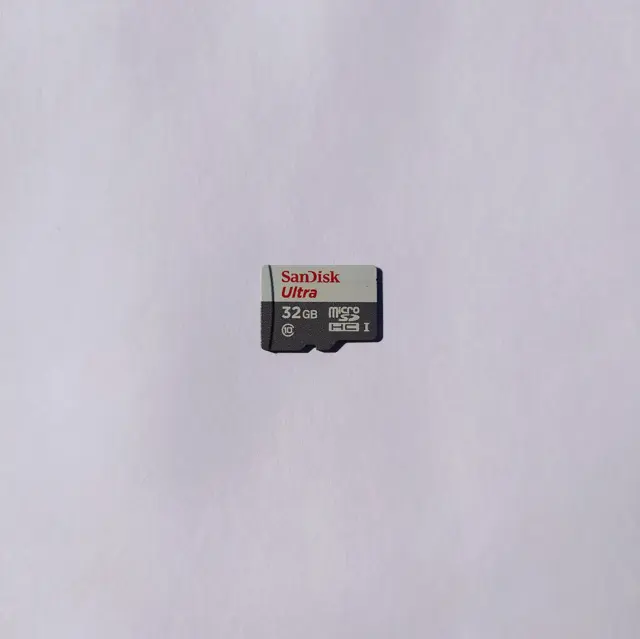 MicroSD card image symbolizing RR4’s internal data recording for offline storage.